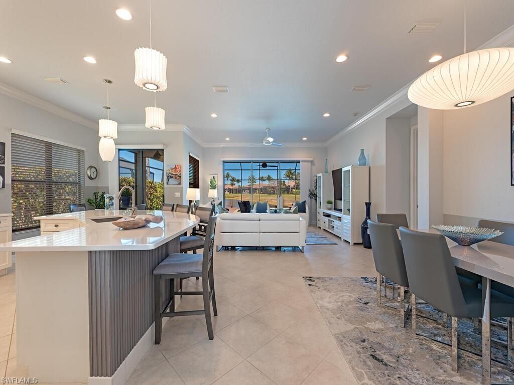 3693 Pleasant Springs Dr, Naples, FL 34119 Photo