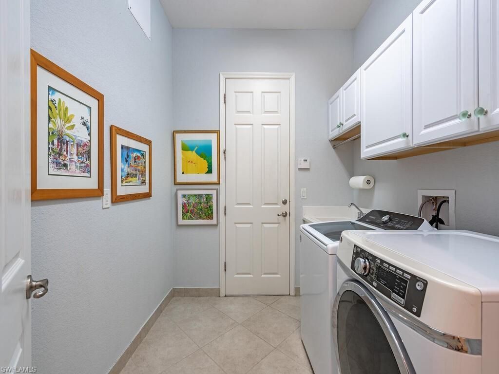 3693 Pleasant Springs Dr, Naples, FL 34119 Photo