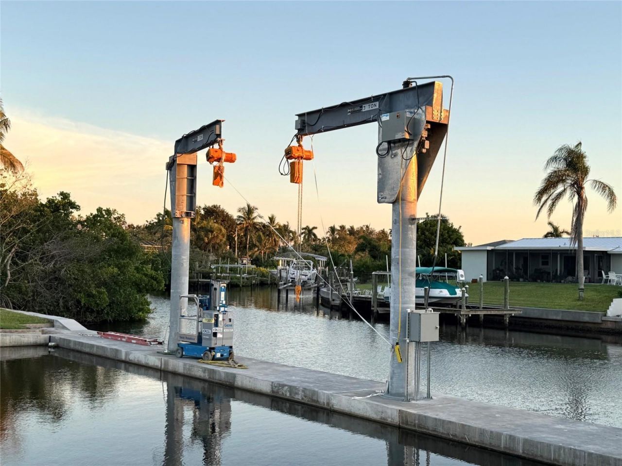 5011 Mangrove Point Road, Bradenton, FL 34210 Photo