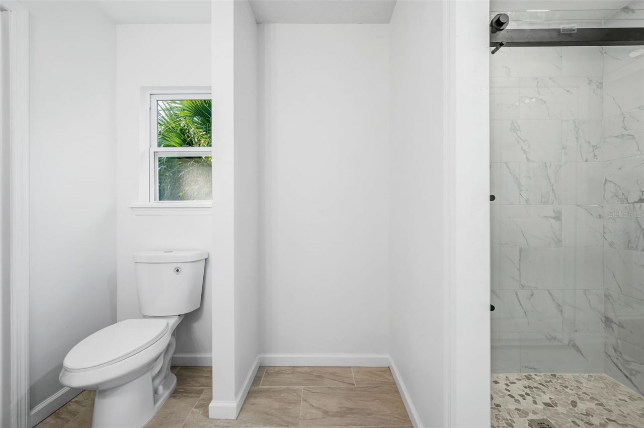 1523 NE 1st Avenue, Gainesville, FL 32641 Photo