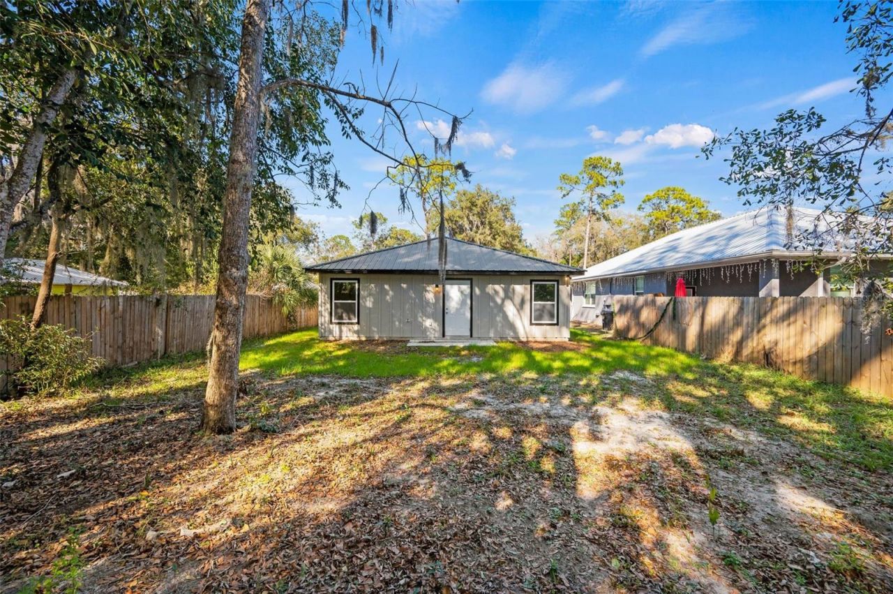 1523 NE 1st Avenue, Gainesville, FL 32641 Photo