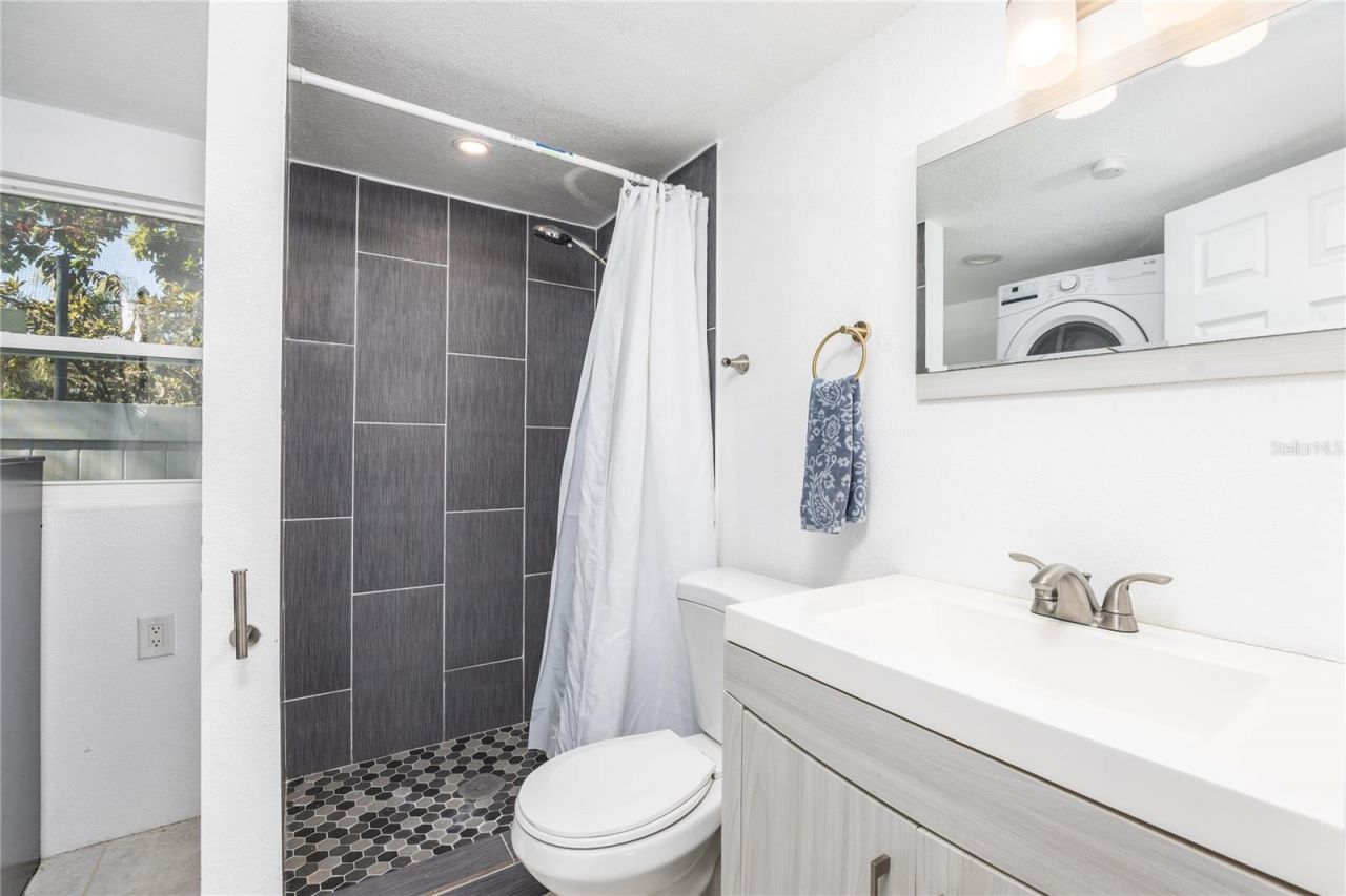 4978 71st Street N, Saint Petersburg, FL 33709 Photo