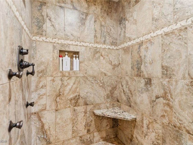 604 W Acadia Point, Aurora, OH 44202 Photo 35