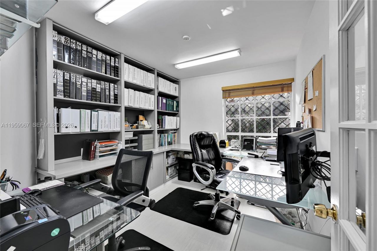 2212 SW 22nd Ave , Miami, FL 33145 Photo