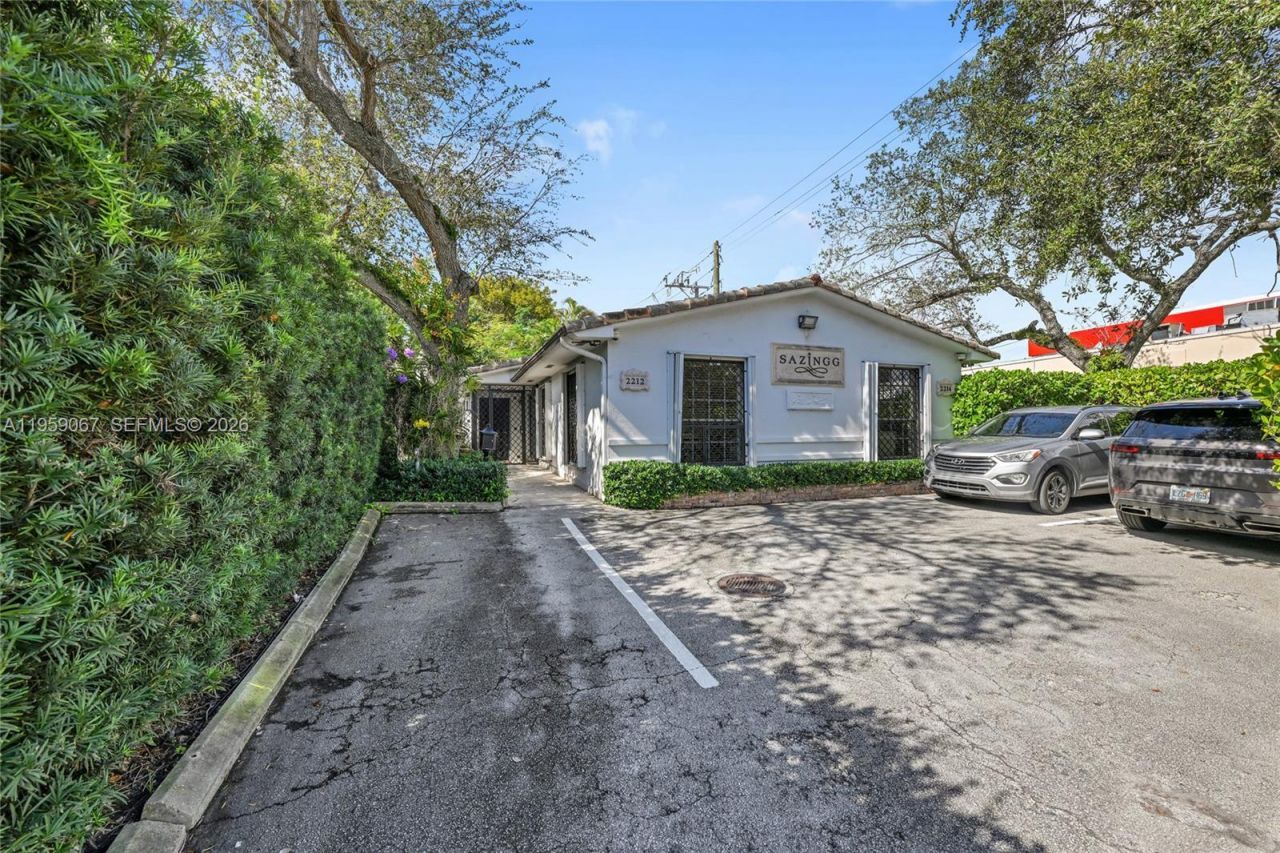2212 SW 22nd Ave , Miami, FL 33145 Photo