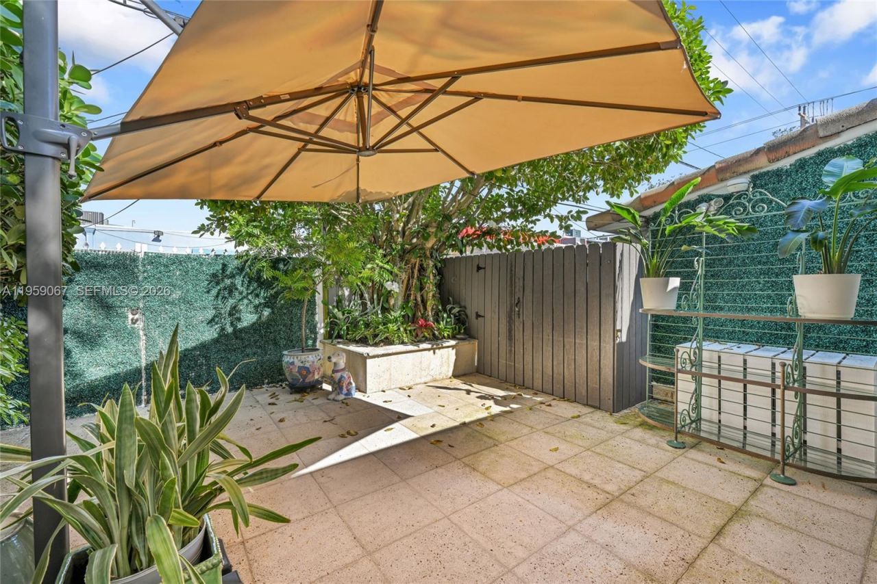 2212 SW 22nd Ave , Miami, FL 33145 Photo