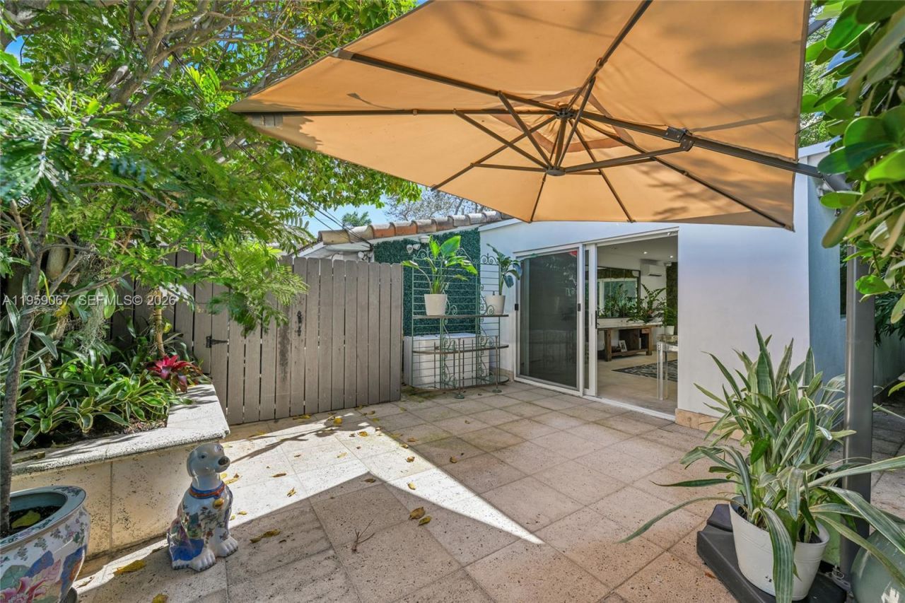 2212 SW 22nd Ave , Miami, FL 33145 Photo