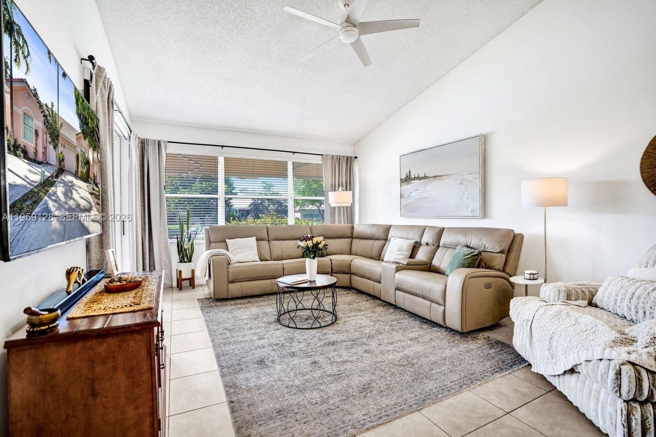 274 Coral Trace Ln, Delray Beach, FL 33445 Photo