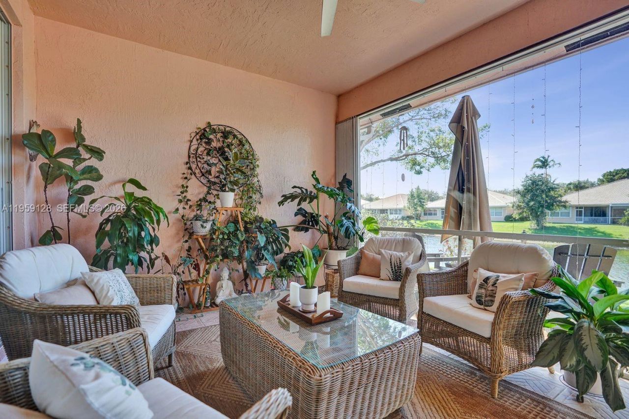 274 Coral Trace Ln, Delray Beach, FL 33445 Photo