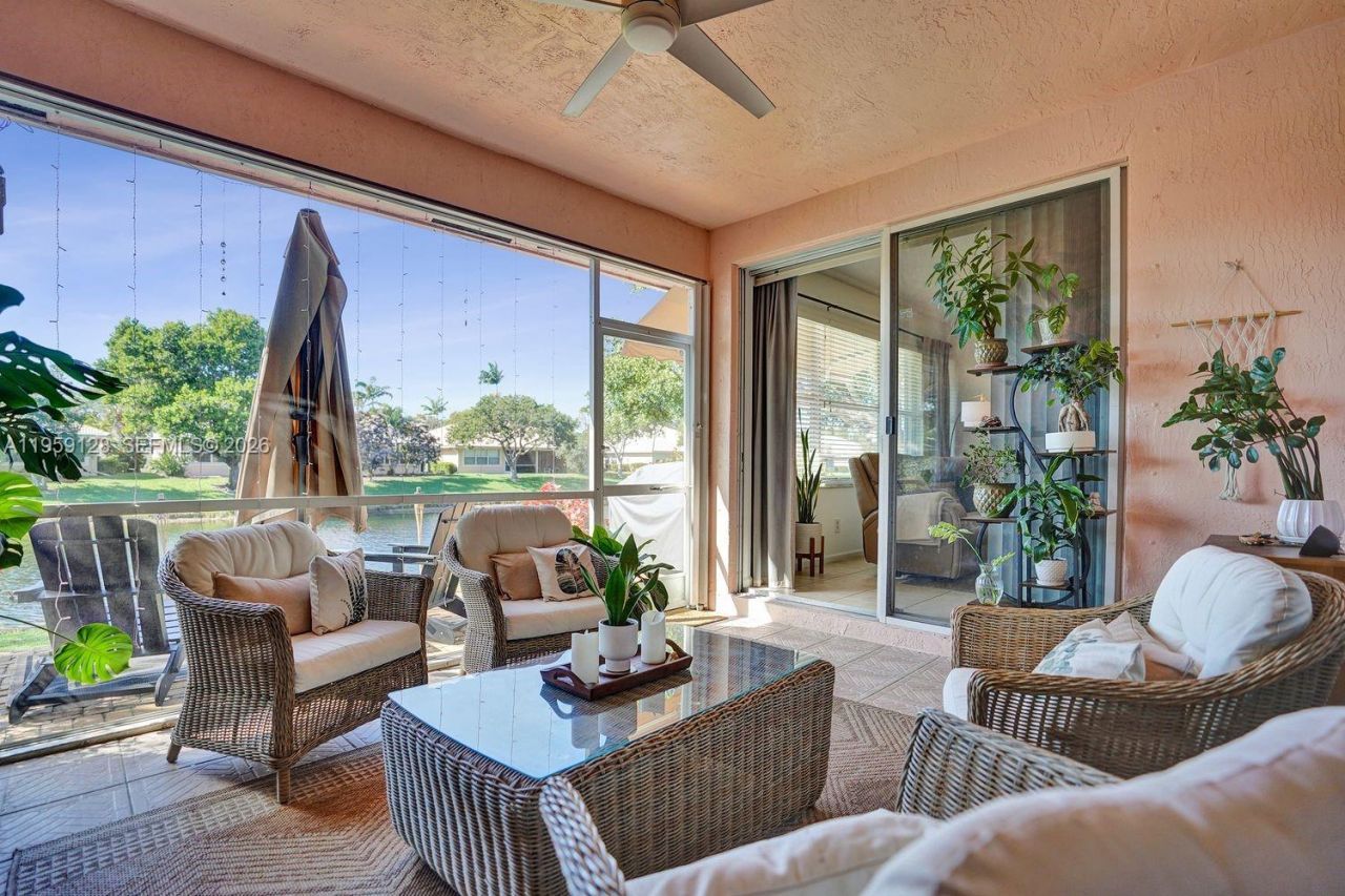 274 Coral Trace Ln, Delray Beach, FL 33445 Photo