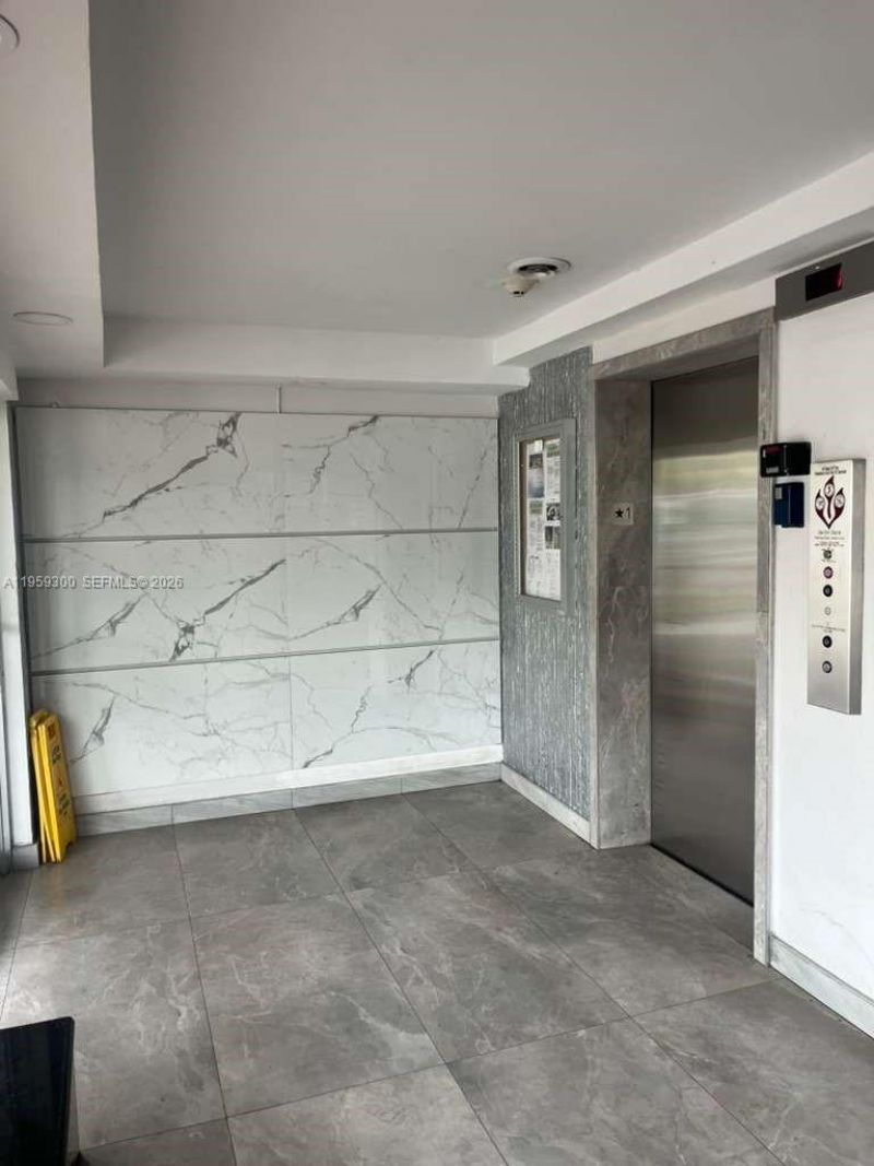 1750 NE 191st St, Unit 507-1, Miami, FL 33179 Photo