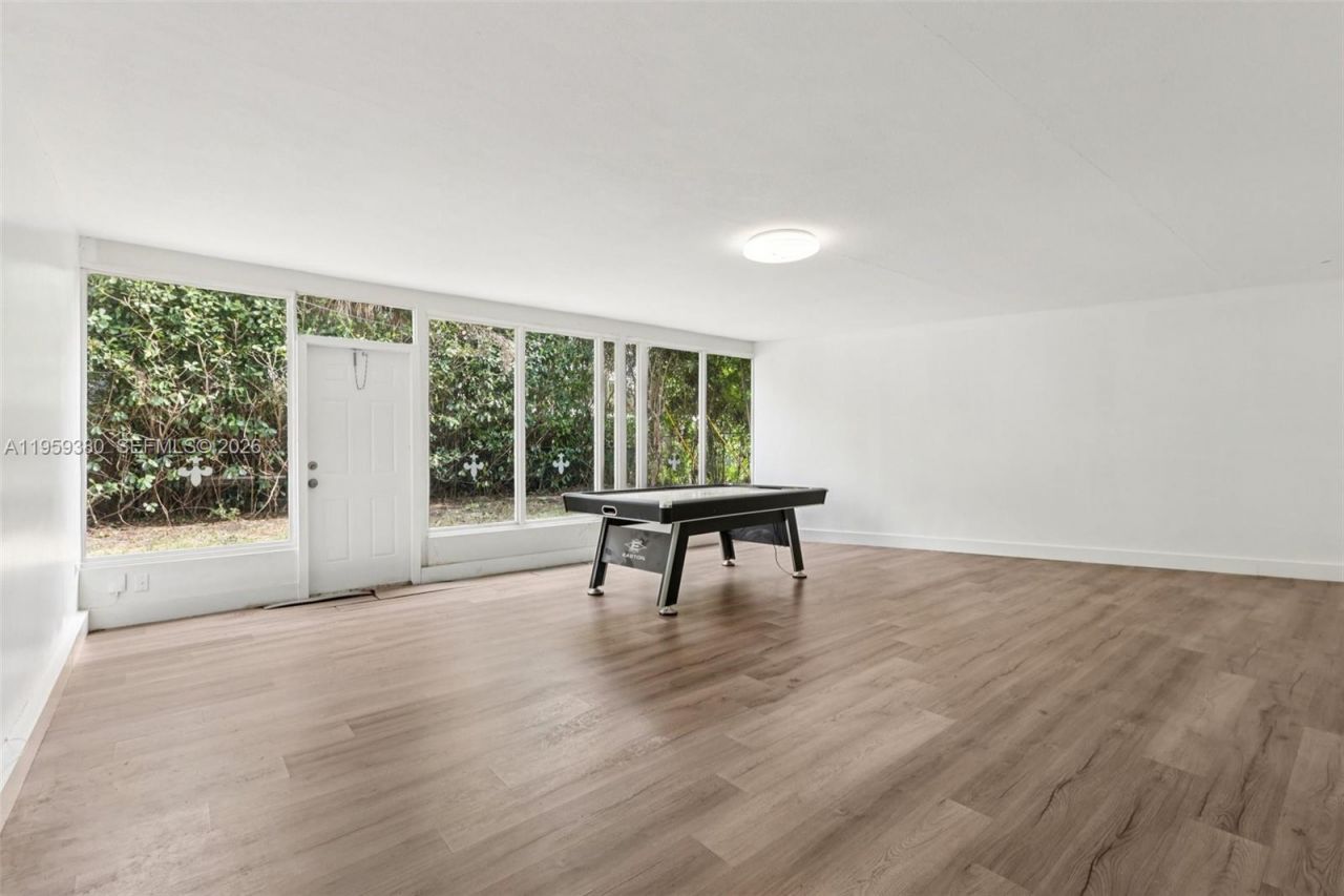 2720 NE 25th Ter, Boca Raton, FL 33431 Photo