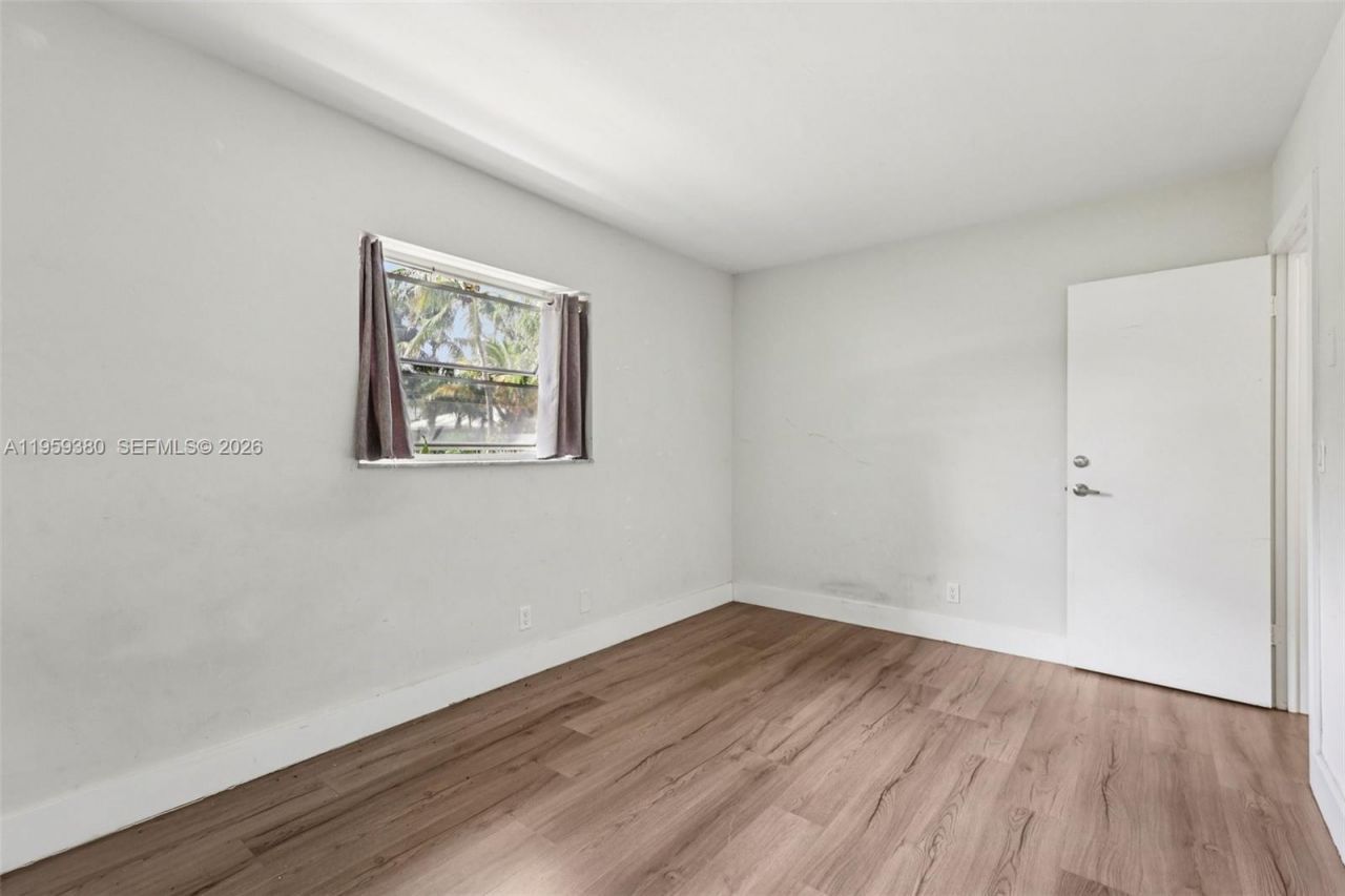 2720 NE 25th Ter, Boca Raton, FL 33431 Photo