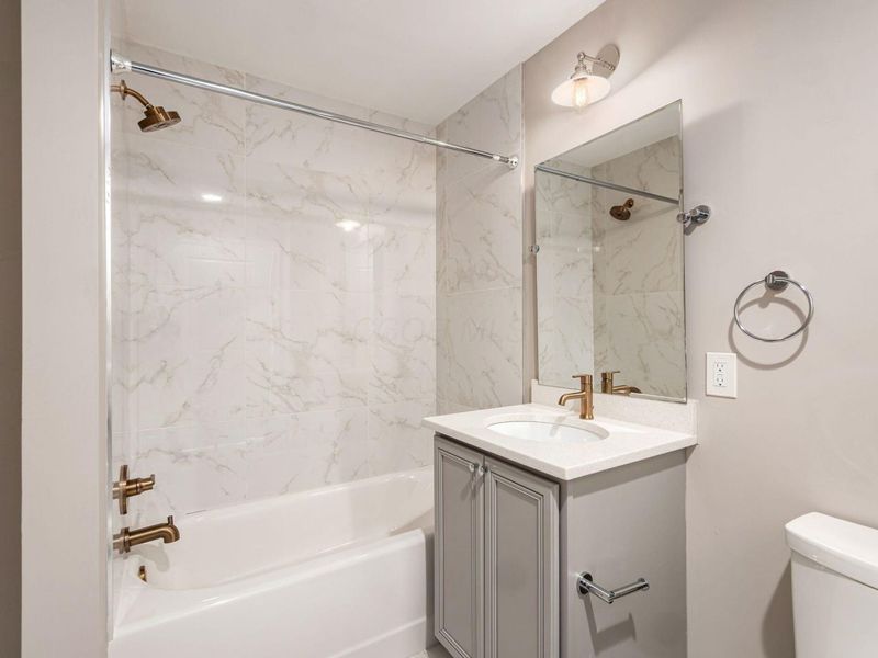 50 W Broad Street, Unit 1909, Columbus, OH 43215 Photo 16