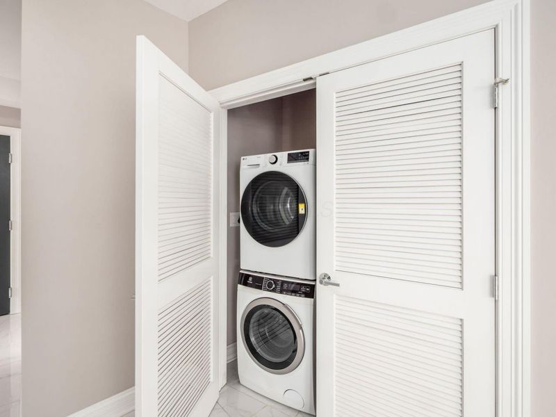 50 W Broad Street, Unit 1909, Columbus, OH 43215 Photo 17