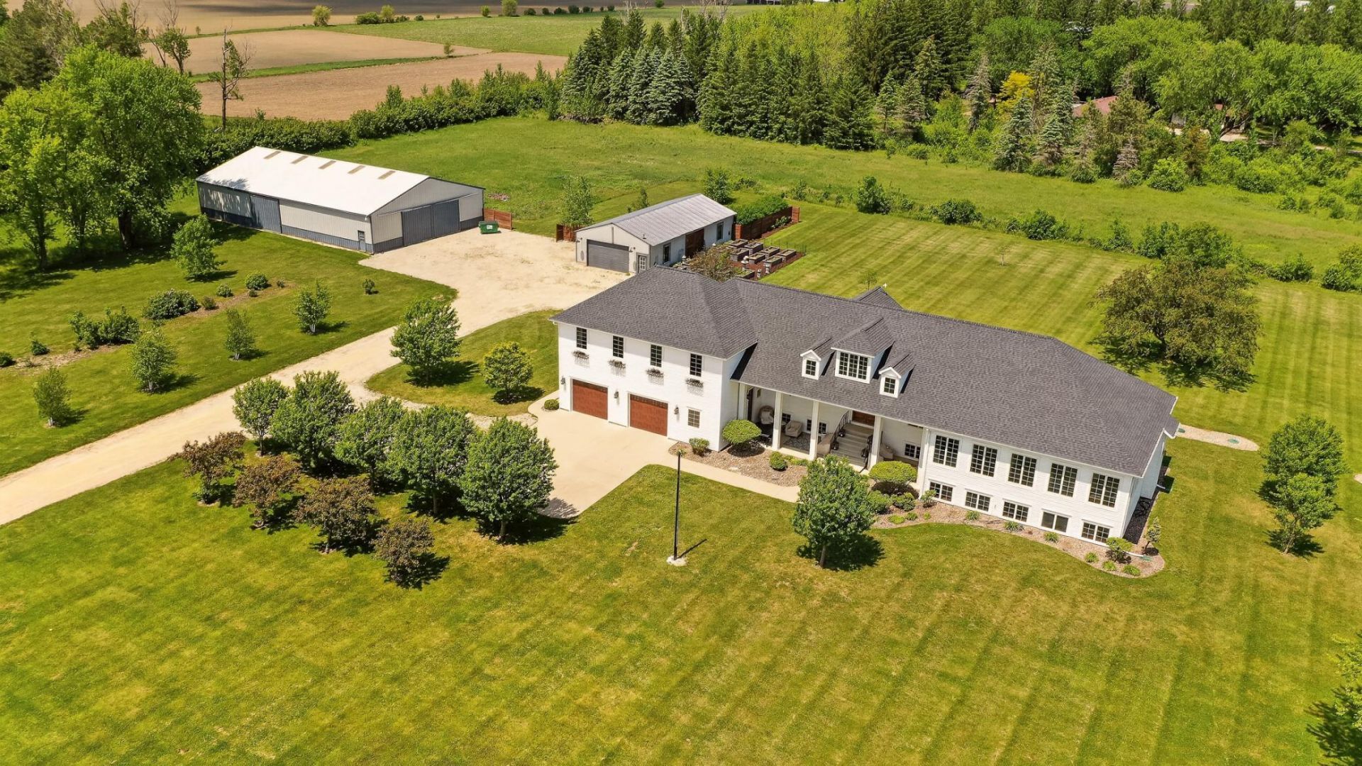10951 County 8 Road SW, Stewartville, MN 55976