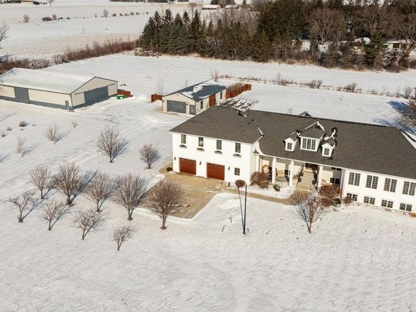 10951 County 8 Road SW, Stewartville, MN 55976