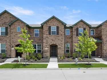 243 Wagon Spoke Way, Unit 18, Fort Worth, TX 76120
