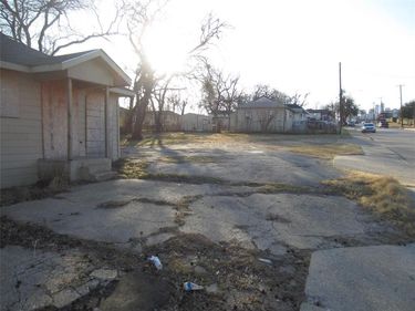 3517 Forney Road, Dallas, TX 75223