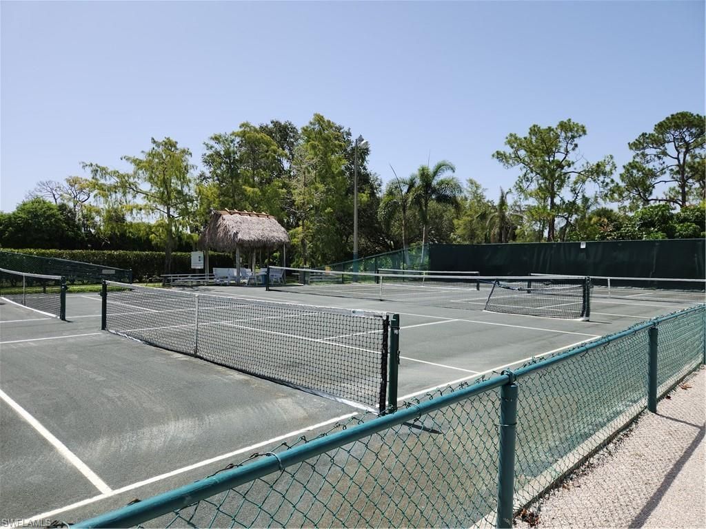 3320 Olympic Dr, Unit 122, Naples, FL 34105 Photo