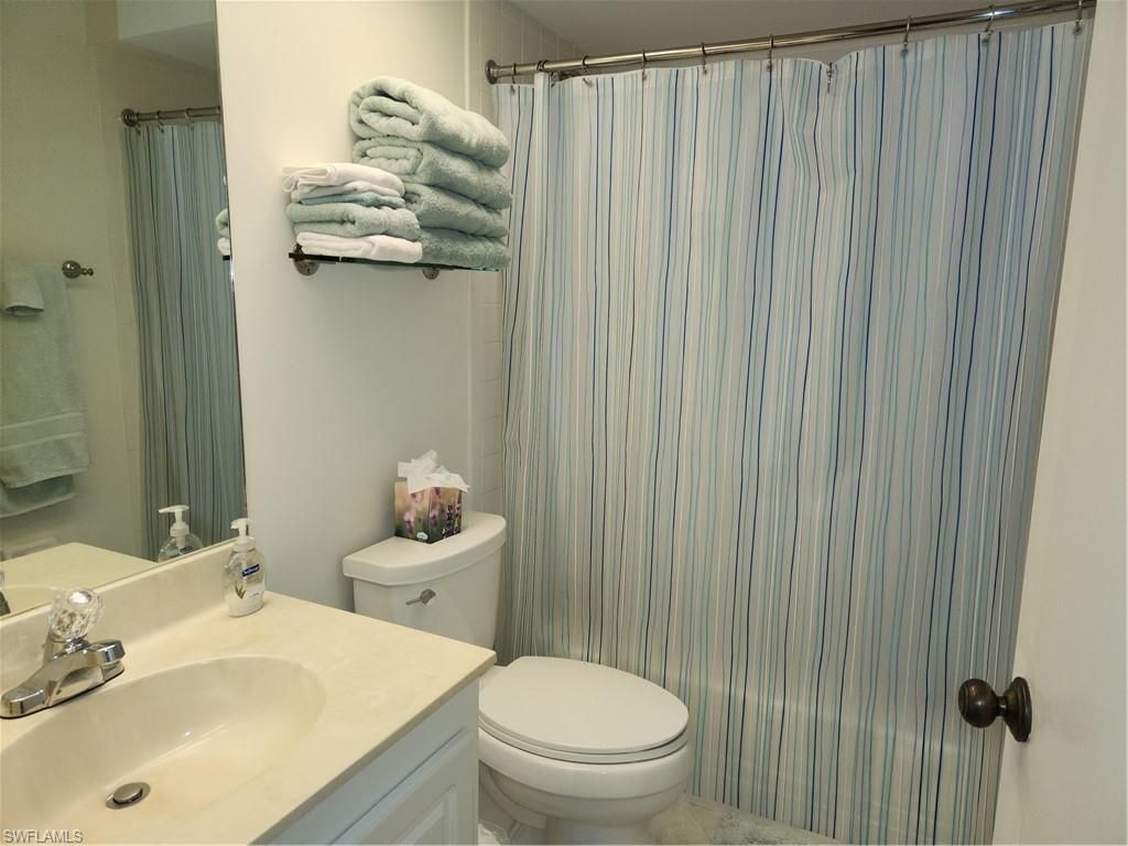 3320 Olympic Dr, Unit 122, Naples, FL 34105 Photo