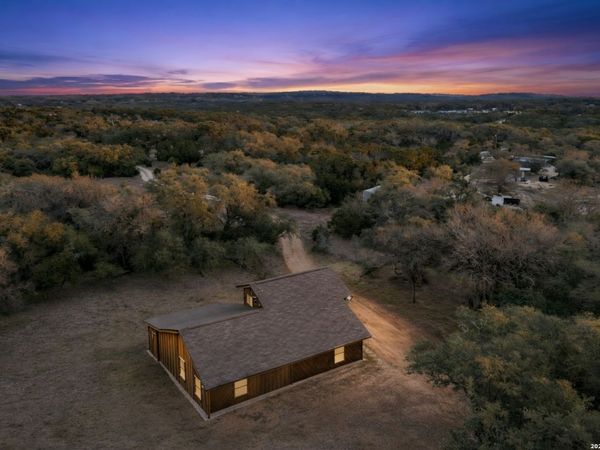 1398 Lazy Forest, New Braunfels, TX 78132