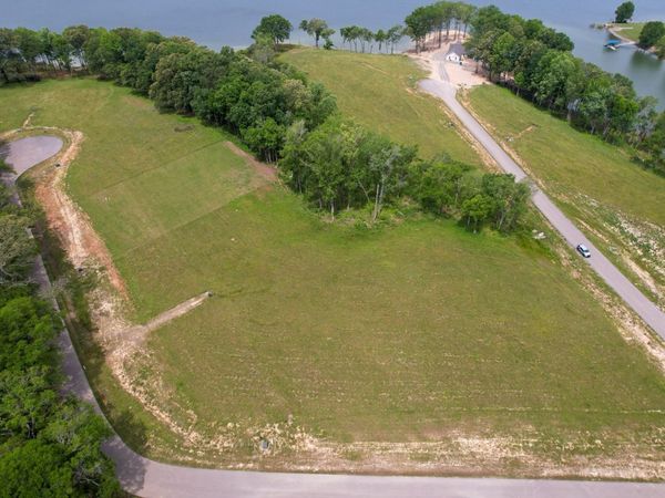 49 Sunset Blvd , White Pine, TN 37890