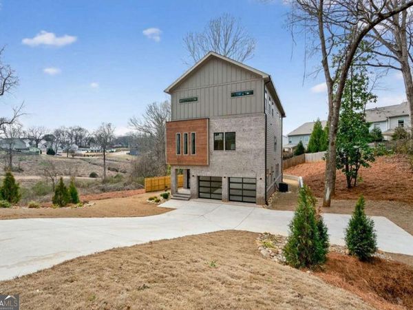 120 N Gwinnett Street, Buford, GA 30518