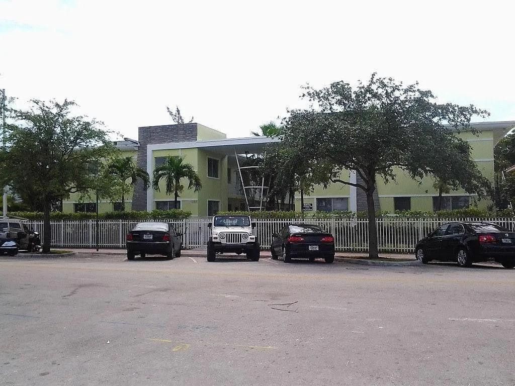1200 Marseille Drive, Miami Beach, FL 33141 Photo