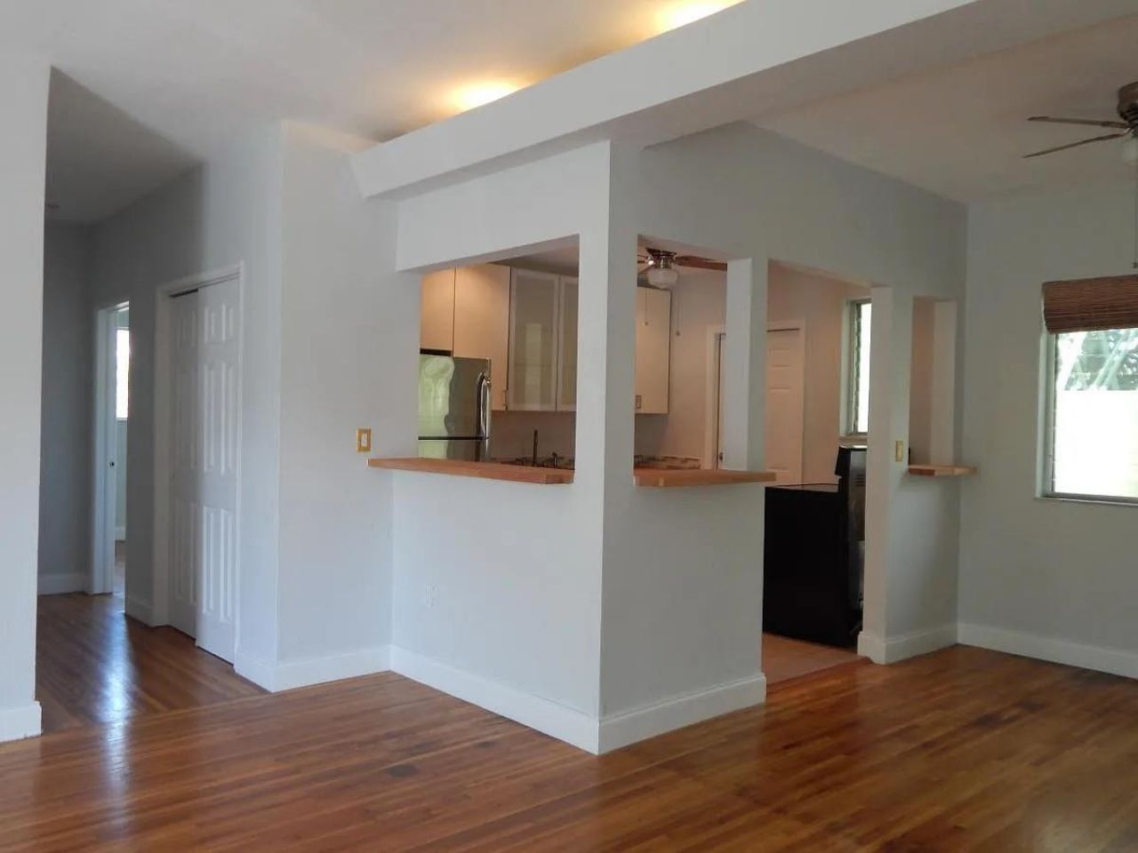 1200 Marseille Drive, Miami Beach, FL 33141 Photo