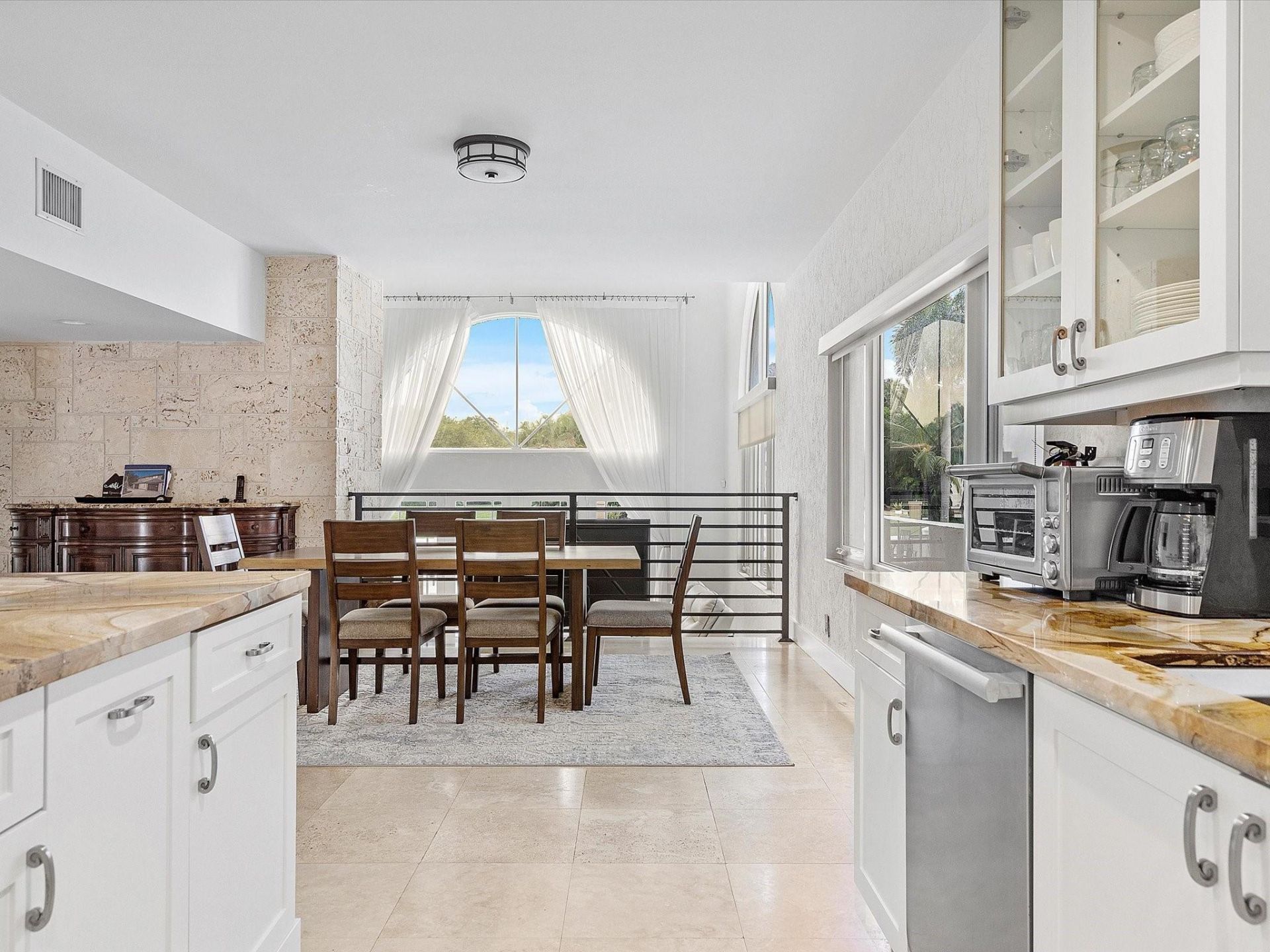 1421 Ponce De Leon, Fort Lauderdale, FL 33316 Photo