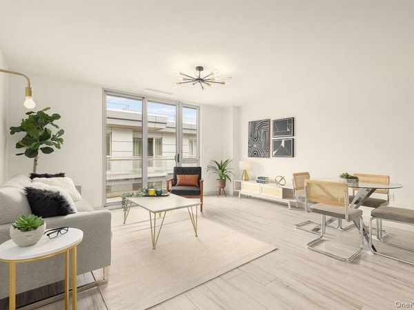 1450 110th Street , Unit N605, College Point, NY 11356