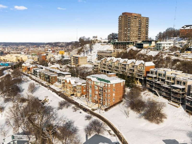 380 Baum Street, Unit 5B, Cincinnati, OH 45202 Photo 3