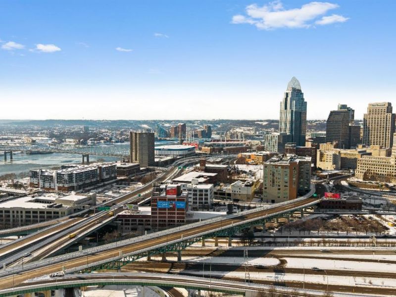 380 Baum Street, Unit 5B, Cincinnati, OH 45202 Photo 4