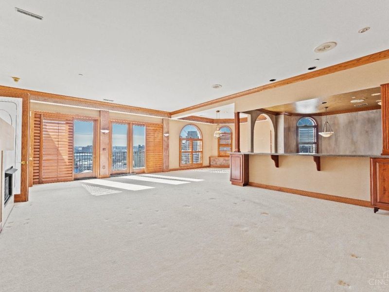 380 Baum Street, Unit 5B, Cincinnati, OH 45202 Photo 6