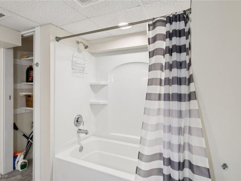 6023 Pioneer Trail, Hiram, OH 44234 Photo 11