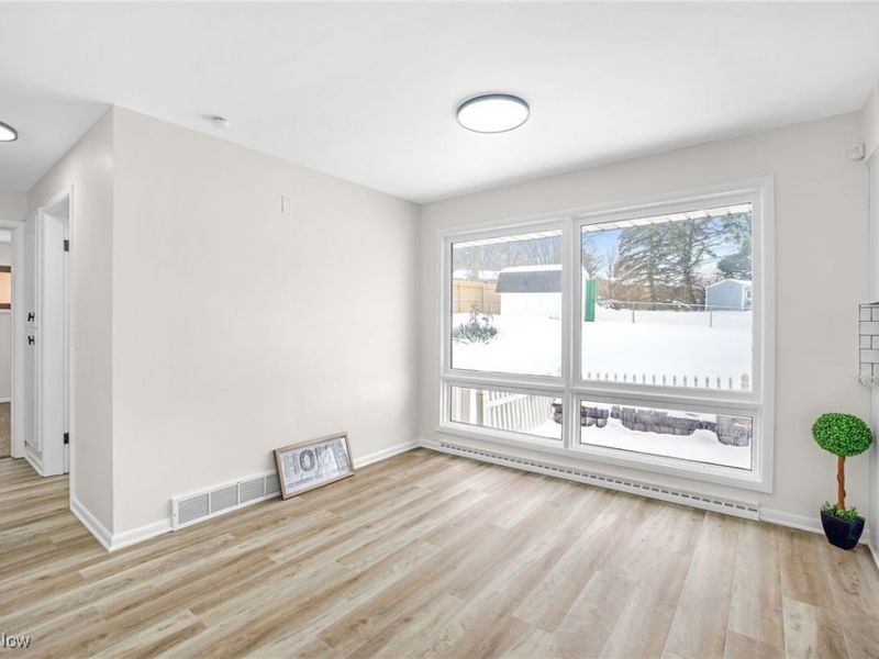 8736 Easy Street NW, Massillon, OH 44646 Photo 12