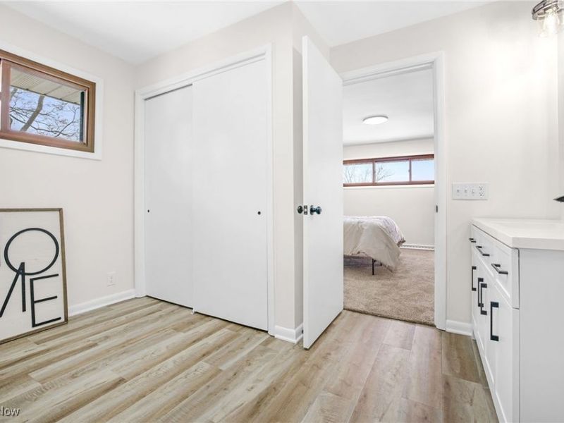 8736 Easy Street NW, Massillon, OH 44646 Photo 17