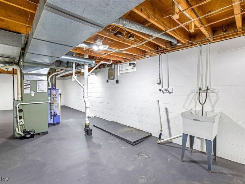 8736 Easy Street NW, Massillon, OH 44646 Photo 24