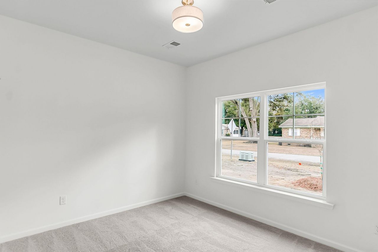 213 Spann Lane Photo 23