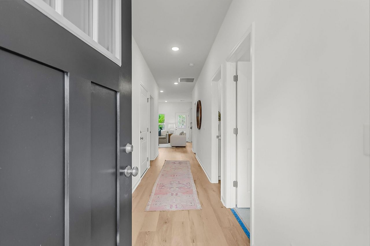 213 Spann Lane Photo 5