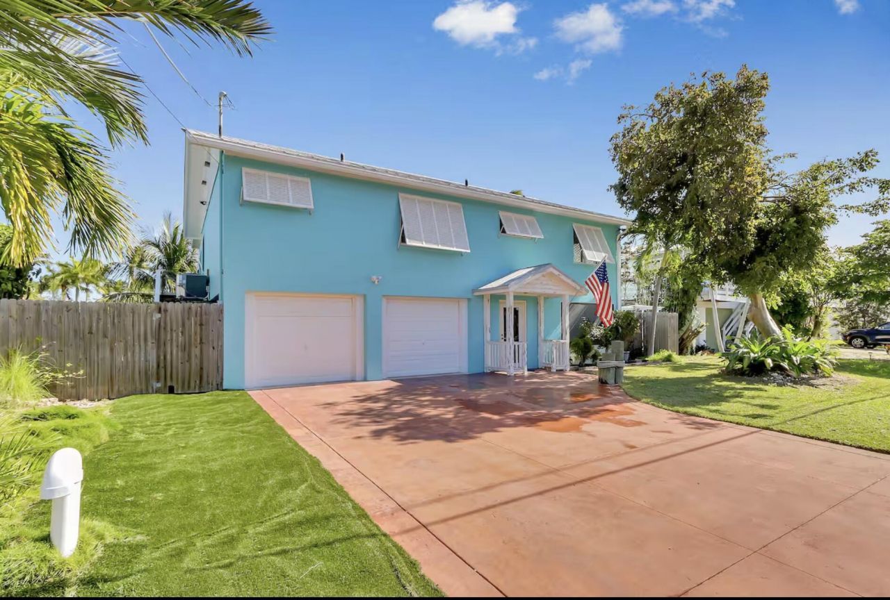 37 Blue Water Drive, Saddle Bunch, FL 33040 Photo