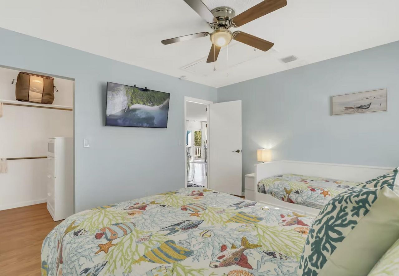 37 Blue Water Drive, Saddle Bunch, FL 33040 Photo