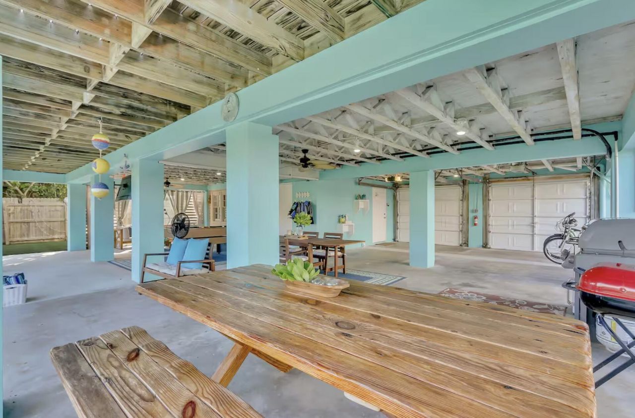 37 Blue Water Drive, Saddle Bunch, FL 33040 Photo