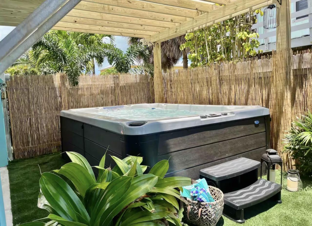 37 Blue Water Drive, Saddle Bunch, FL 33040 Photo