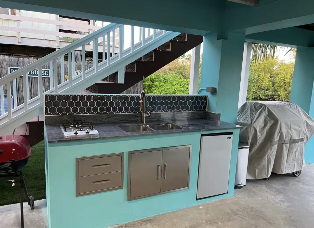 37 Blue Water Drive, Saddle Bunch, FL 33040 Photo