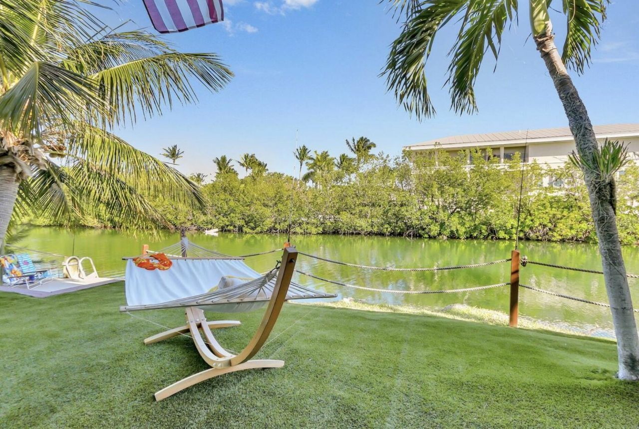 37 Blue Water Drive, Saddle Bunch, FL 33040 Photo