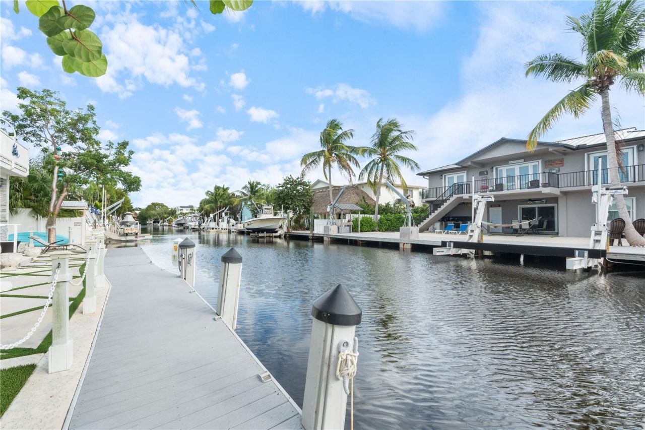 25 N Blackwater Lane, Key Largo, FL 33037 Photo