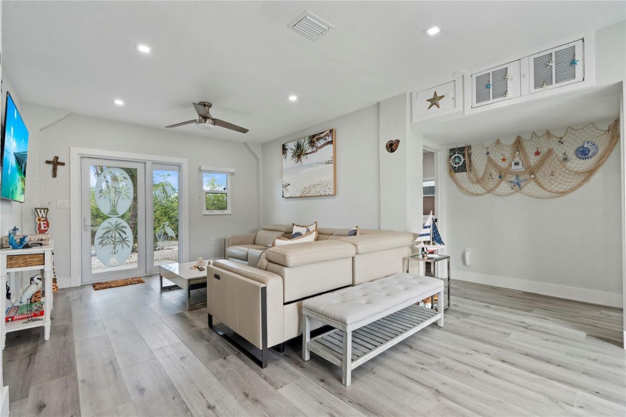 25 N Blackwater Lane, Key Largo, FL 33037 Photo