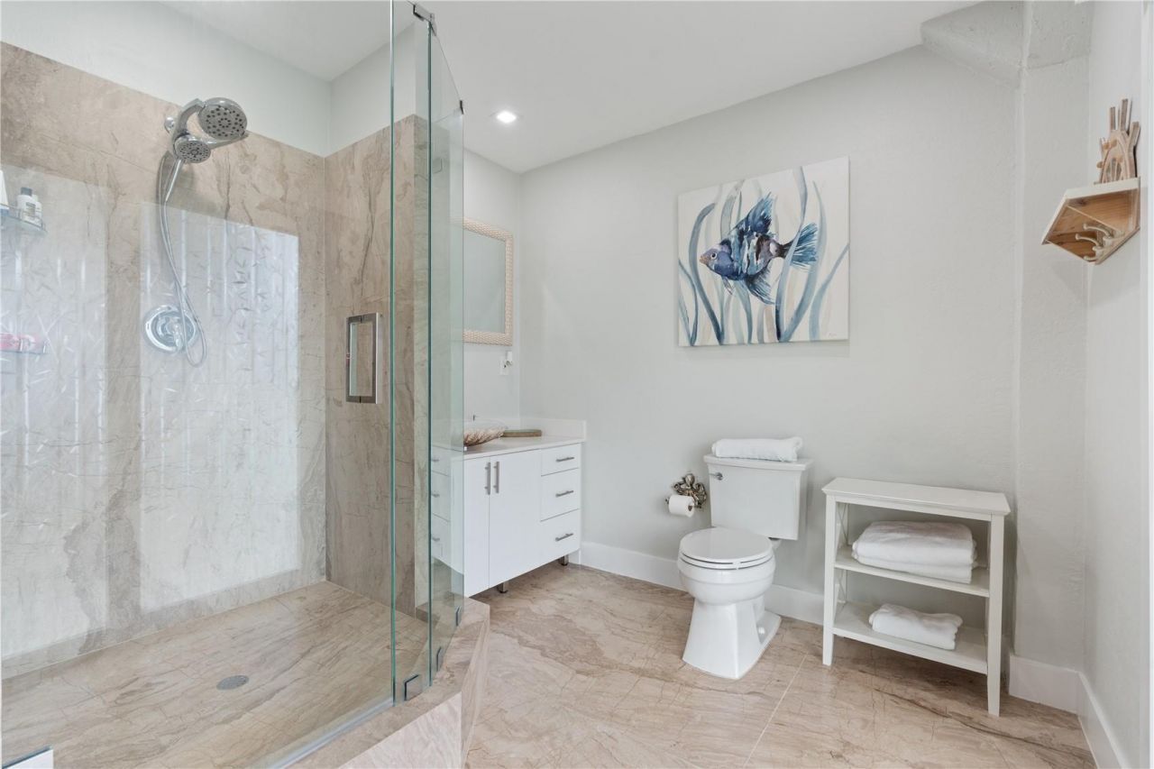 25 N Blackwater Lane, Key Largo, FL 33037 Photo